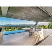 Sillas FOREST de Fast en un ambiente contemporáneo